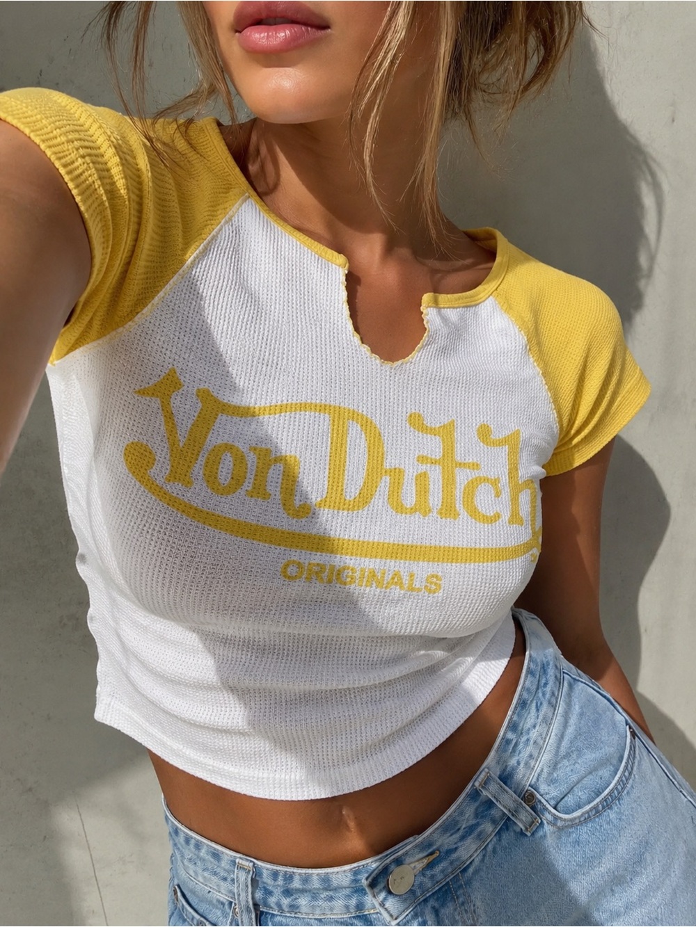 Von Dutch White & Yellow Logo Raglan Crop Top